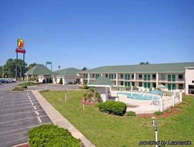 Super 8 By Wyndham Dunn Motel Екстериор снимка